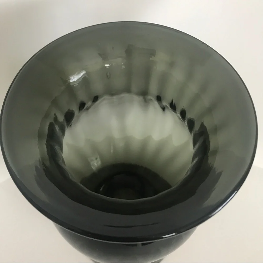 Vintage Wayne Husted Blenko Art Glass Charcoal Gray Ribbed Vase Mid Century